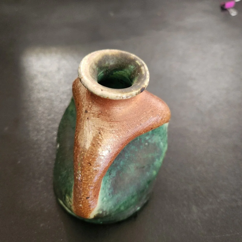 Funky Green & Brown‎ asymmetrical pottery floral stem decorative vase